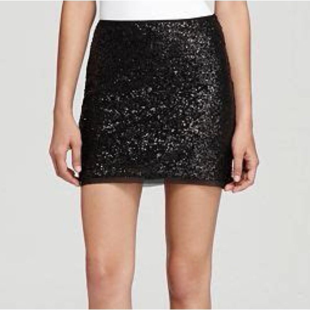‼️LAST CHANCE‼️ Olive & Oak Black Sequin Mini Skirt